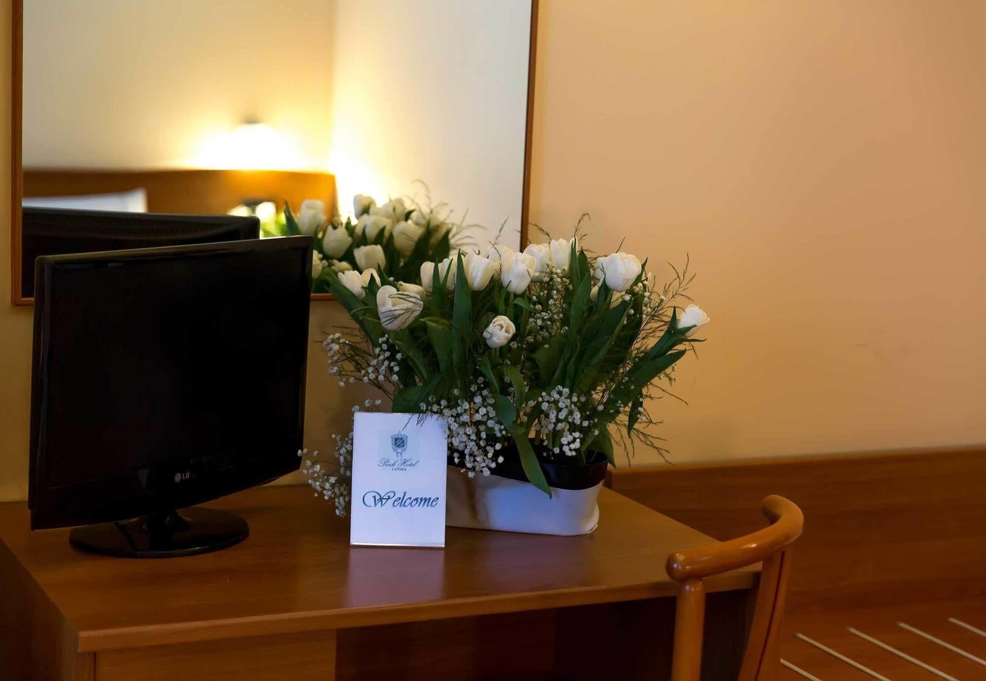 לטינה Park Hotel מראה חיצוני תמונה